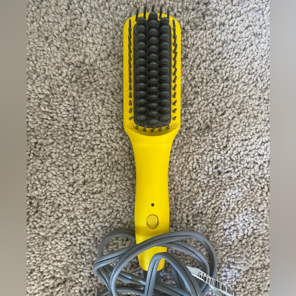 DryBar Crush Mini Straightening Brush